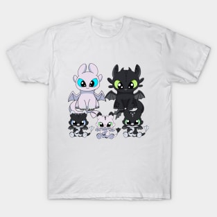 Family dragons, how to train your dragon Toothless & Light fury, night fury babies T-Shirt